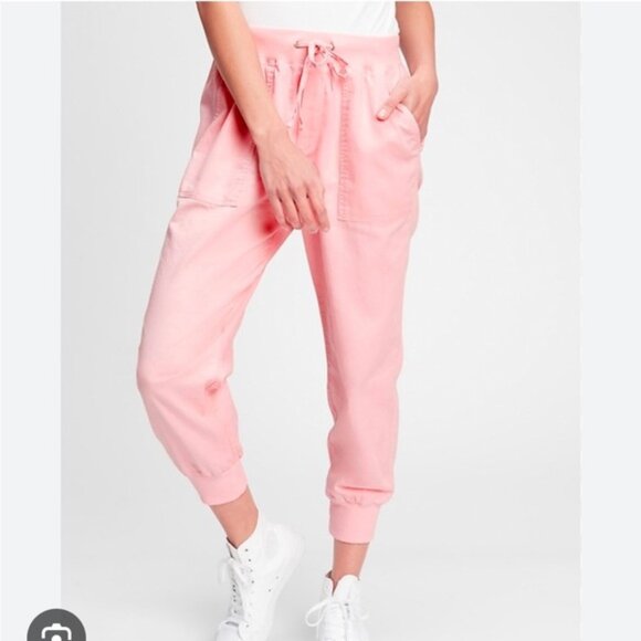 Gap Twill Utility Joggers Feather Pink - Picture 1 of 7